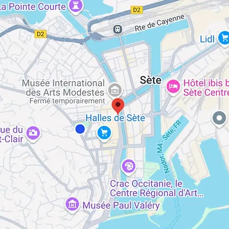 Emplacement Rare Elegant Avec Balcon Sur Le Canal Royal *